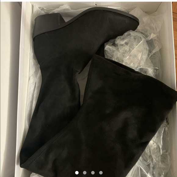 STEVE MADDEN BLACK SUEDE OVER THE KNEE BOOTS. Worn once or twice - Picture 2 of 3